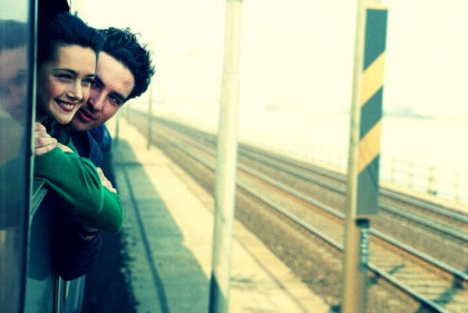 Tågresenärer som väljer att leva i nuet, inte i framtiden