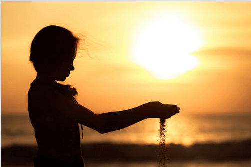 Sand genom fingrarna