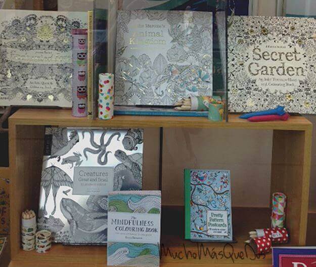 Böcker om hur man kan rita av sig stressen