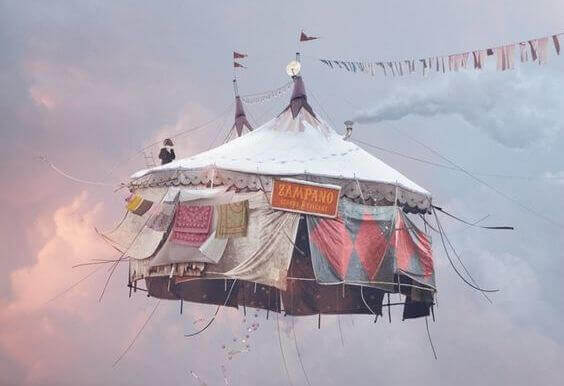 Flygande cirkustält