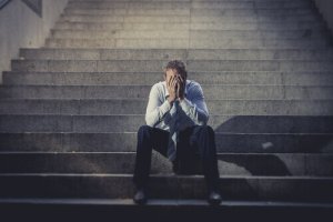 Grått hår och stress: Är det relaterat?