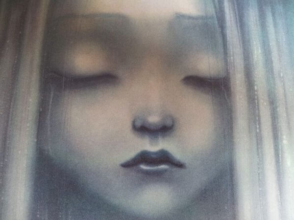 Gråtande flicka som upplevt övergivande