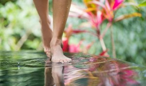 Lär dig att meditera medan du promenerar