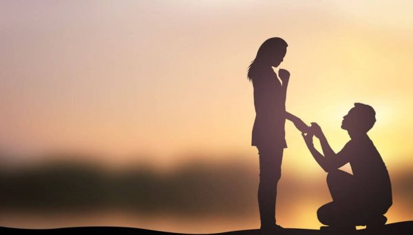 Frieri i solnedgång