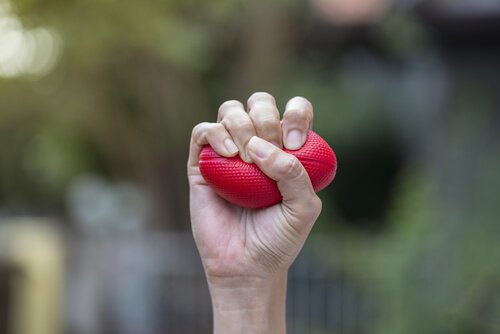 Krama en stressboll