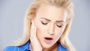 Bruxism: Varför vissa gnisslar tänder