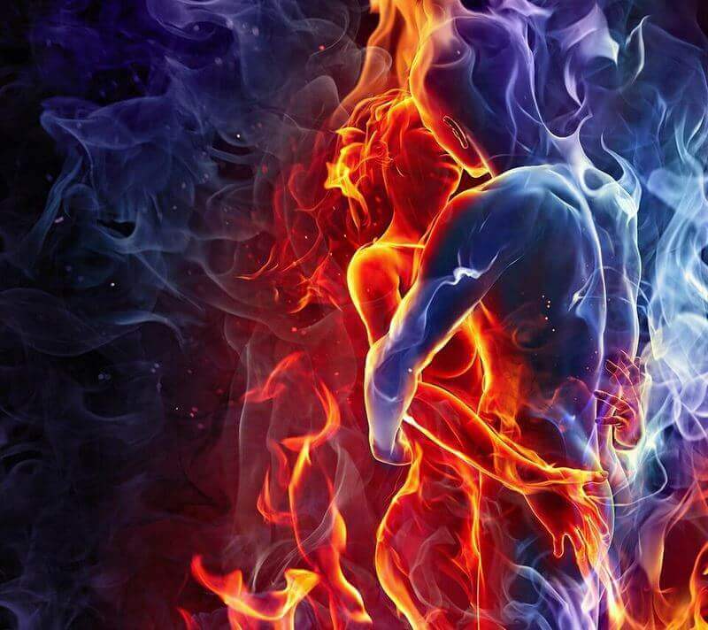 Två personer och eld