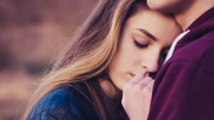 Otrygg-ambivalent anknytning: varken med eller utan dig