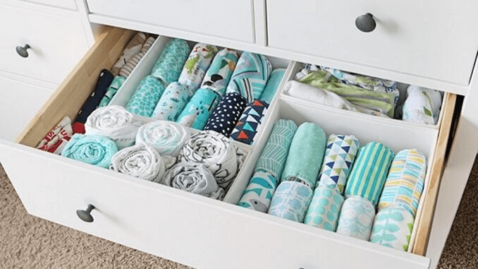 Organiserad byrålåda som illustrerar Marie Kondos metod