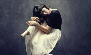 Att gömma sina känslor tar ut sin rätt