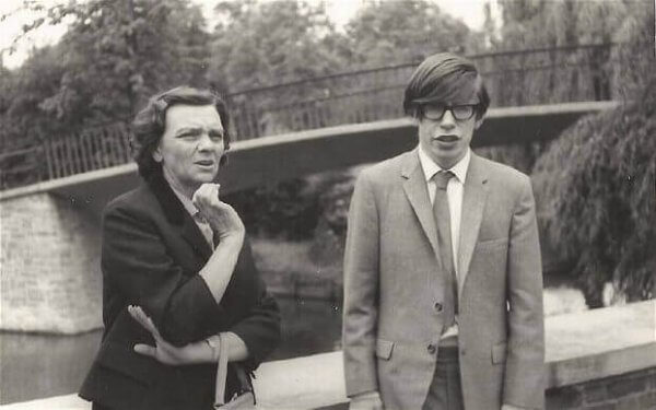 Ung Stephen Hawking