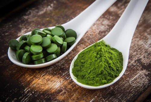 Olika former av spirulina