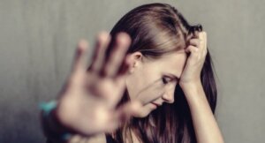 Psykologiska effekter av övergrepp i hemmet