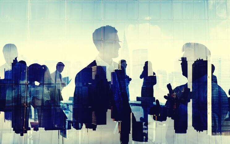 Reflektioner av personer som genomgår personlighetstester