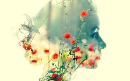 Kvinna med blommor