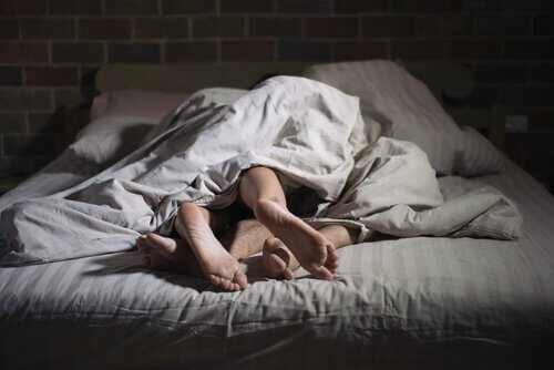 Sexsomni: folk som omedvetet har sex i sömnen