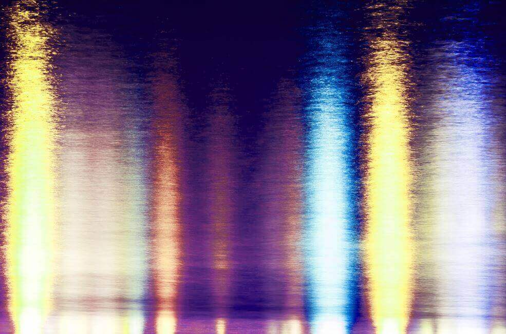 Färgglada ljusreflektioner