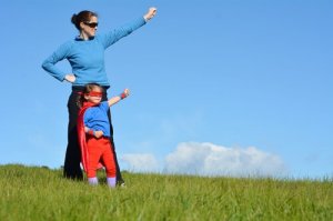 Supermammor som beskyddar sina barn
