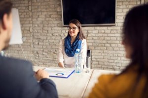5 vanliga kuggfrågor under arbetsintervjuer