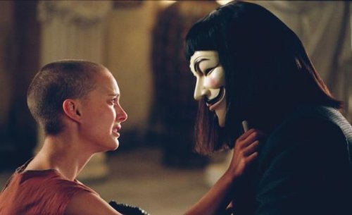 V för Vendetta - för dig som gillar tankeväckande dystopiska filmer