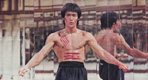 Bruce Lees mentala övningar i en film.