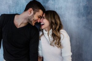 Vänner med förmåner – en ny trend bland unga