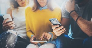 Blir vi dumma av smarta mobiler?