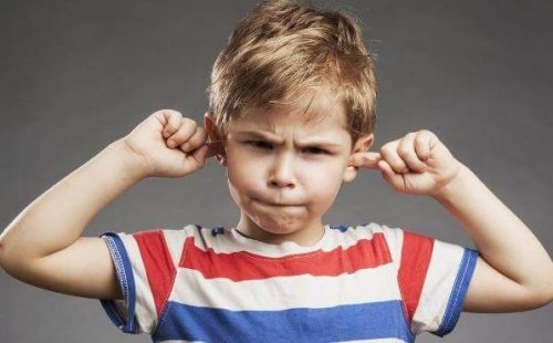 Gör inte barn till små narcissister