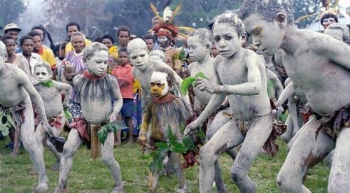 Barn i Papua Nya Guinea