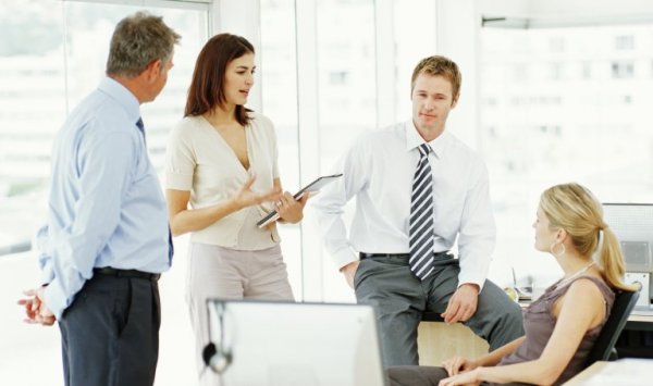 I möte på kontoret.