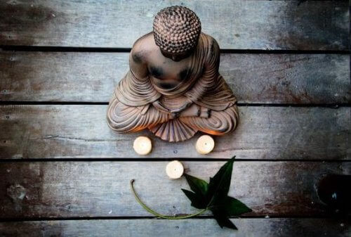 Hur man hanterar rädsla enligt buddhismen