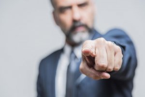 Moralisering är egentligen en typ av våld