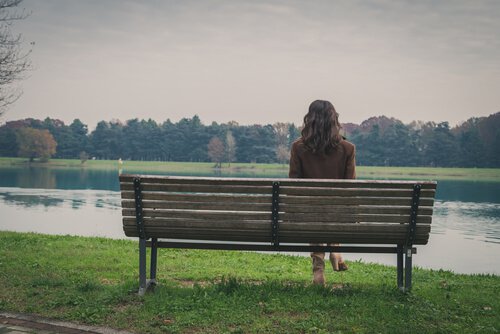 De negativa effekterna av för mycket ensamtid