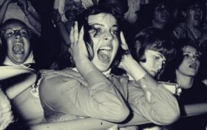 Att identifiera sig med sin idol: spegelneuronernas verk