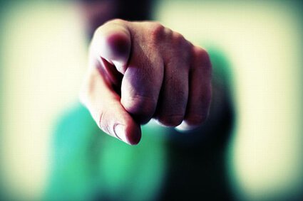Person som pekar.