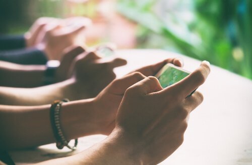 Digital detox: sammankoppla med den verkliga världen