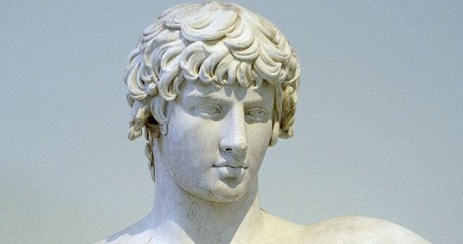 Demosthenes byst