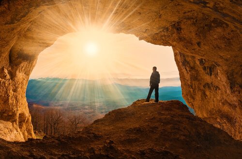 man i grotta