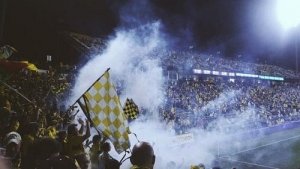 Varför finns det så mycket våld inom fotboll?
