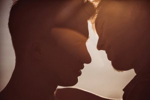 Vet du vad "bud sex" är för något och vilka utövar det?
