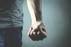 Mänskligt våld: varför vi inte kan utplåna det
