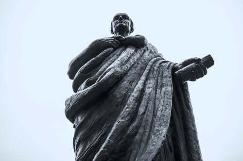 Seneca med skrift i hand