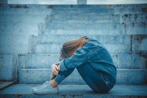 Effekten av emotionellt beroende under tonåren