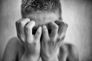 Varför paranoia är skadligt och varför det uppstår