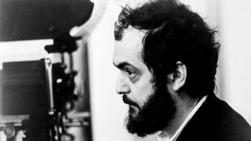 Svartvit bild på Stanley Kubrick.