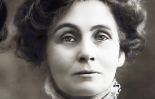 Emmeline svartvit bild.