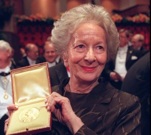 Biografi om Wisława Szymborska och hennes nobelpris.