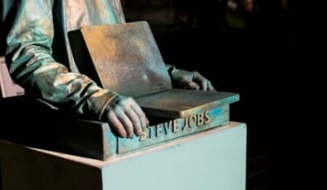 Staty av Steve Jobs