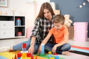 Psykologisk behandling för autism