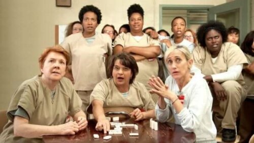 Dominospel och TV-tittande i Orange Is the New Black